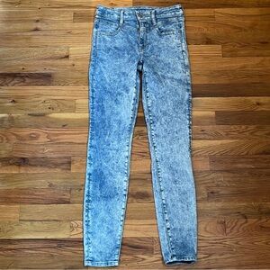 American Eagle high-rise acid wash jeggings size 8 long